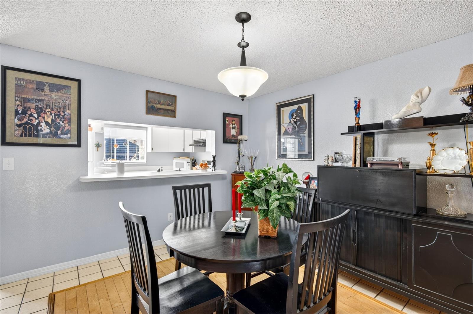 CARIBBEAN COVE - Residential