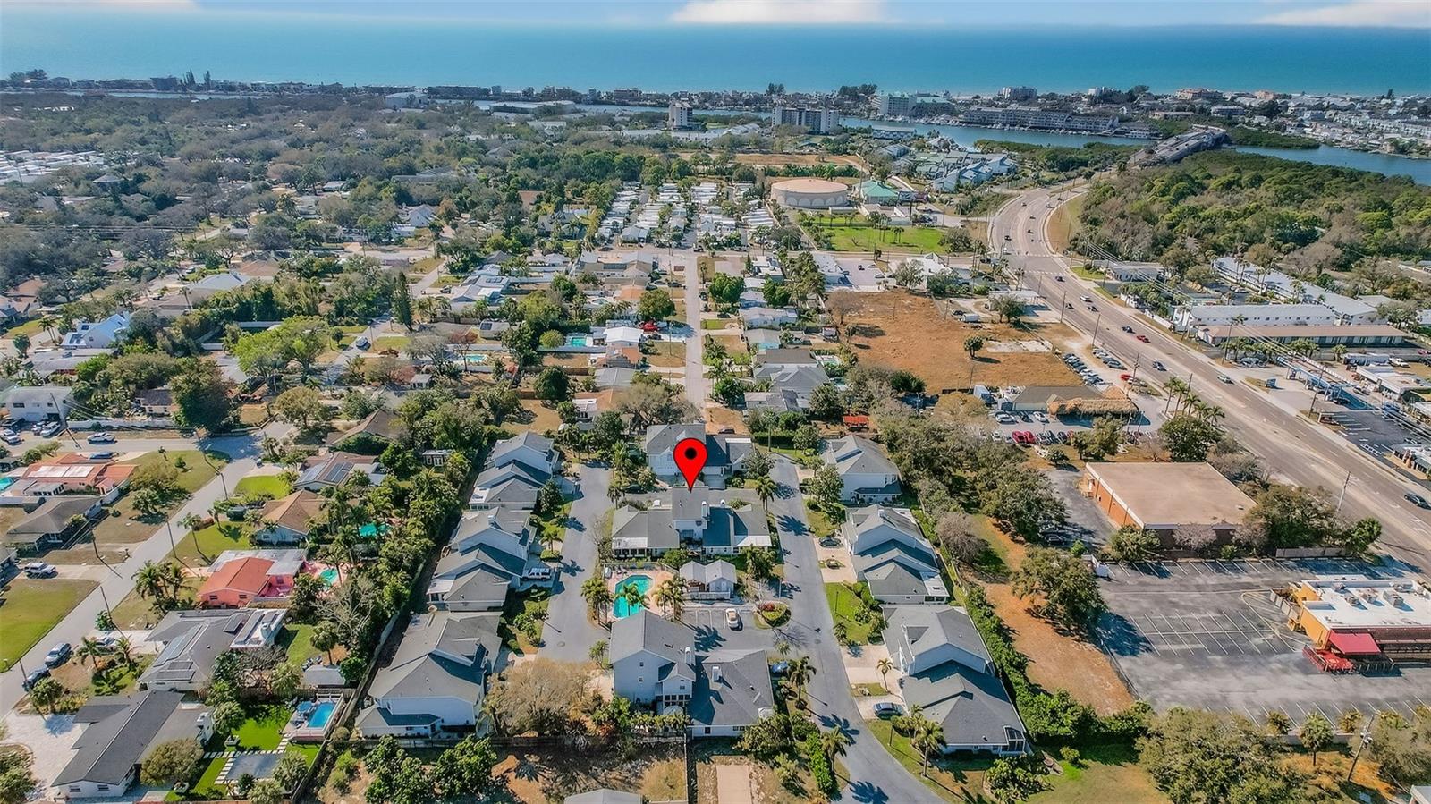 CARIBBEAN COVE - Residential