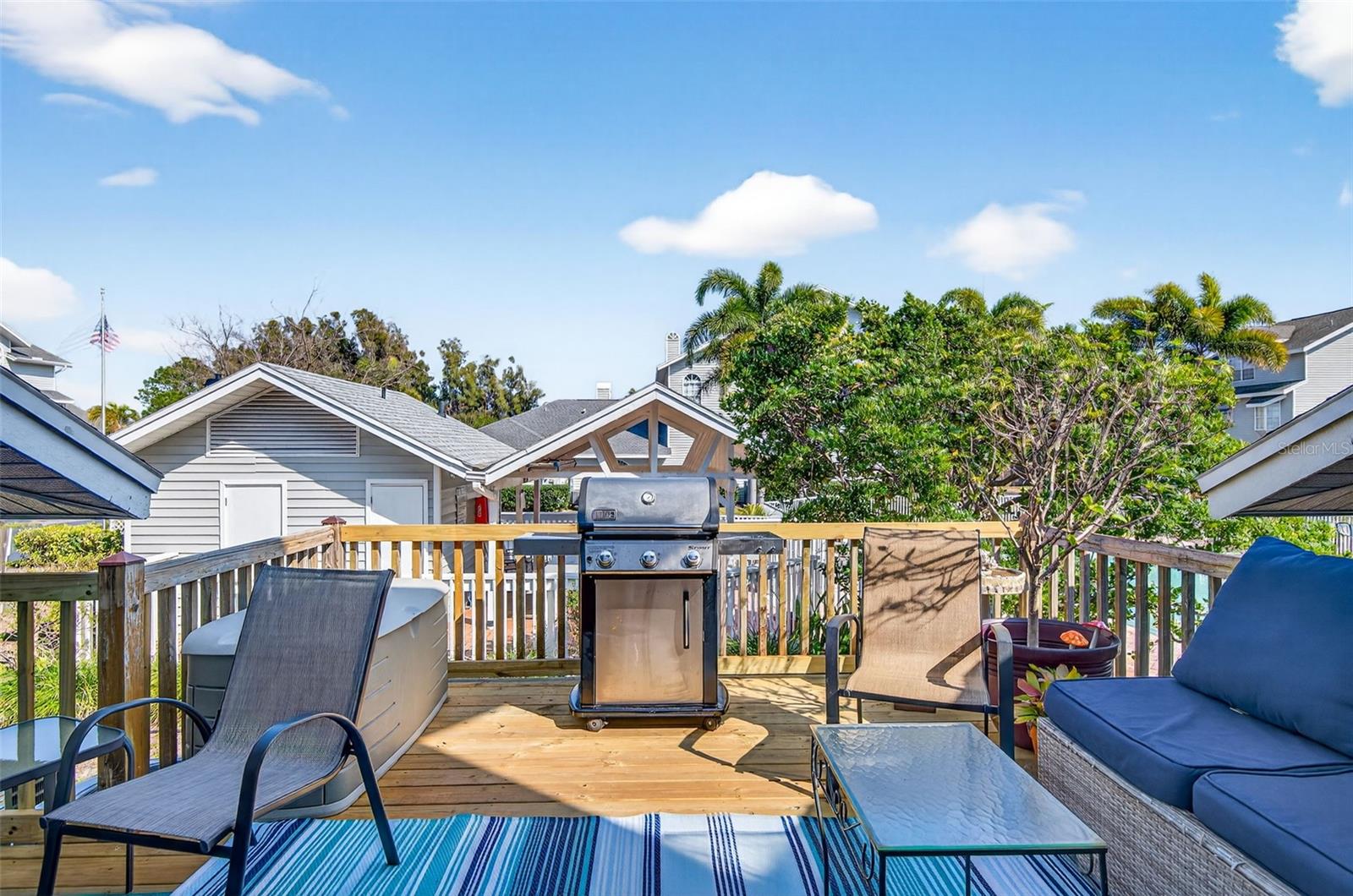 CARIBBEAN COVE - Residential