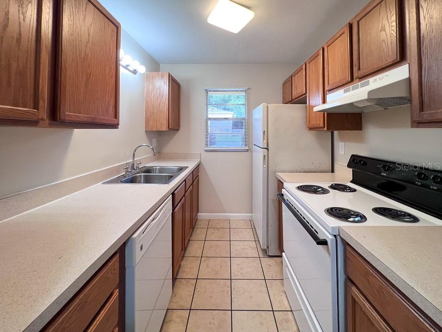 2622 SW 38TH PLACE C