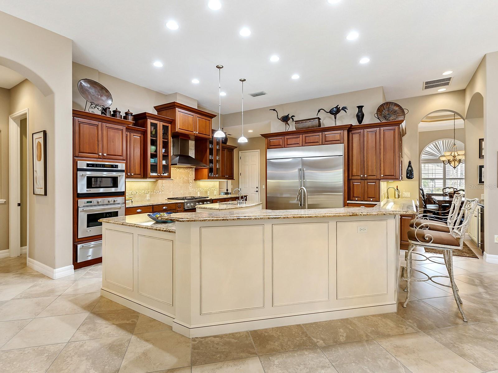 LAKEWOOD RANCH COUNTRY CLUB VILLAGE FF - Residential