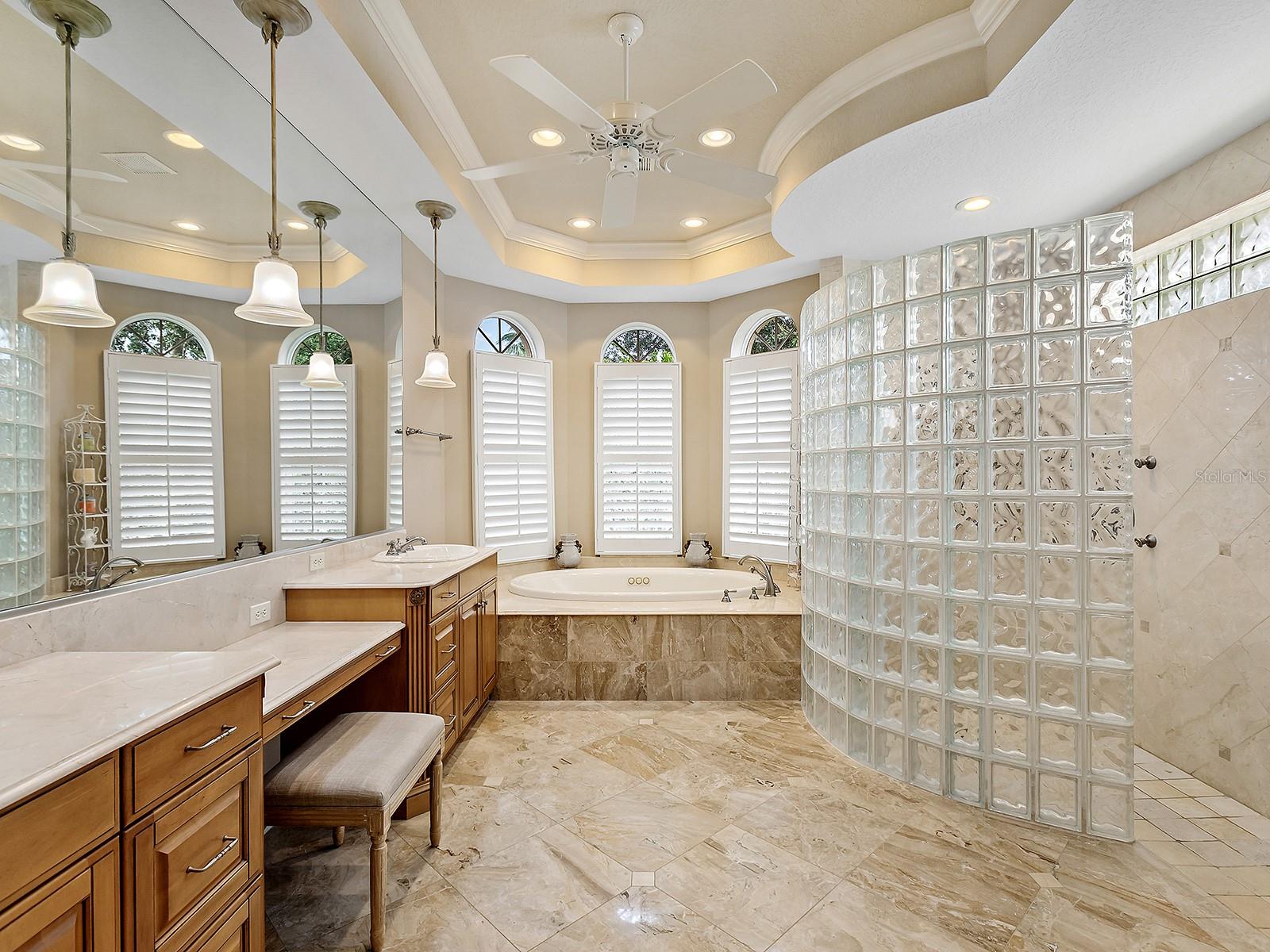 LAKEWOOD RANCH COUNTRY CLUB VILLAGE FF - Residential