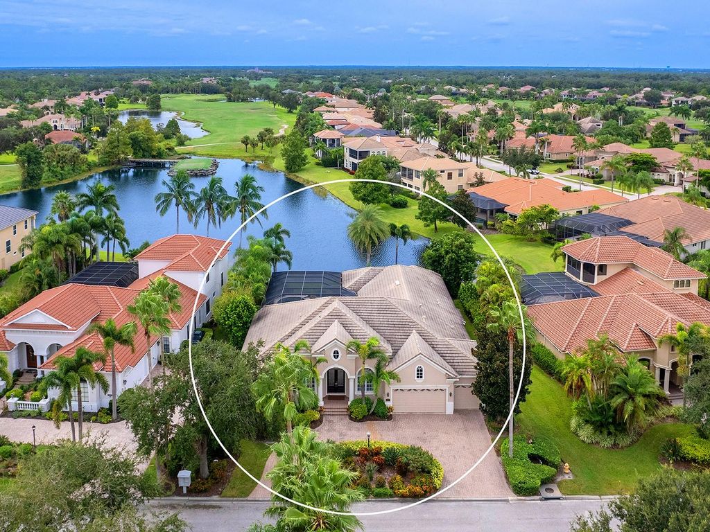 Photo of 12714 Deacons Place, Lakewood Ranch, FL 34202 (MLS # A4665404)