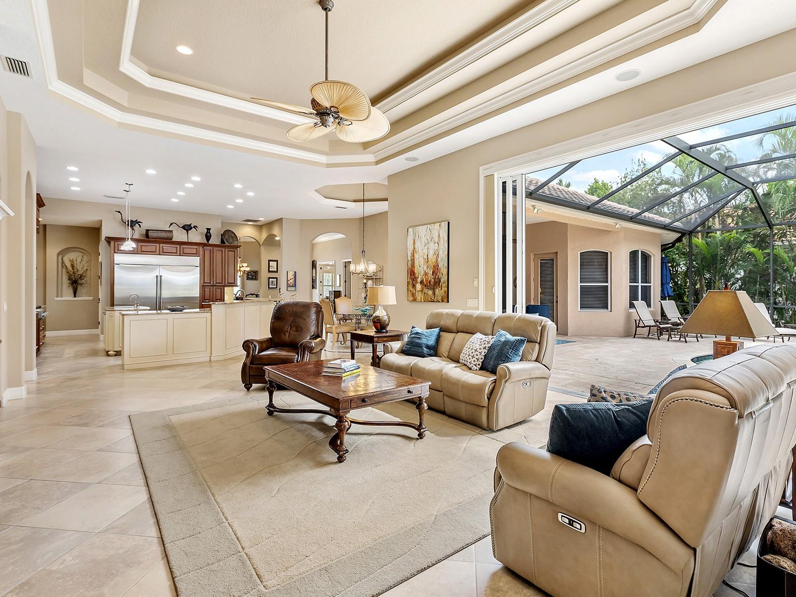 LAKEWOOD RANCH COUNTRY CLUB VILLAGE FF - Residential