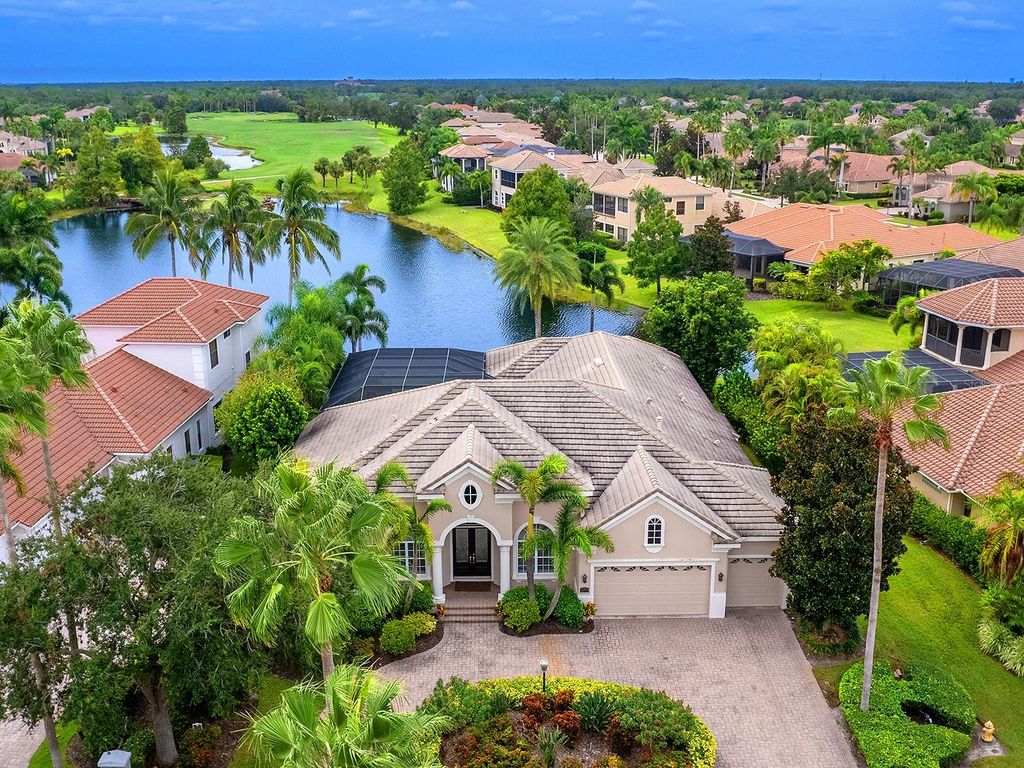 Photo of 12714 Deacons Place, Lakewood Ranch, FL 34202 (MLS # A4665404)