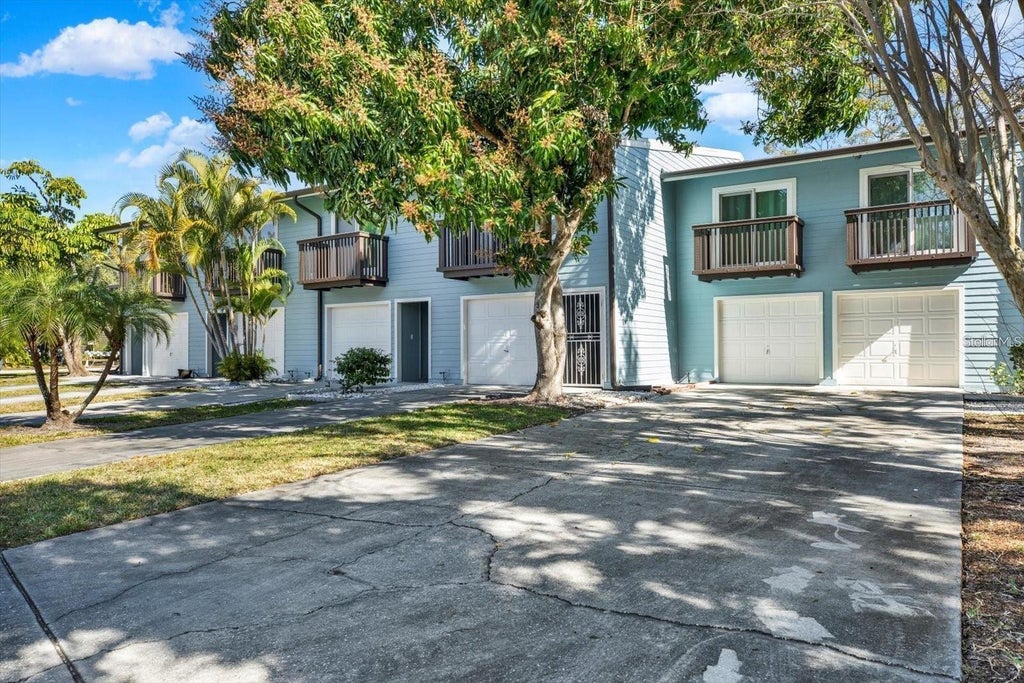 Photo of 6410 92nd Place N #1401, Pinellas Park, FL 33782 (MLS # TB8548346)