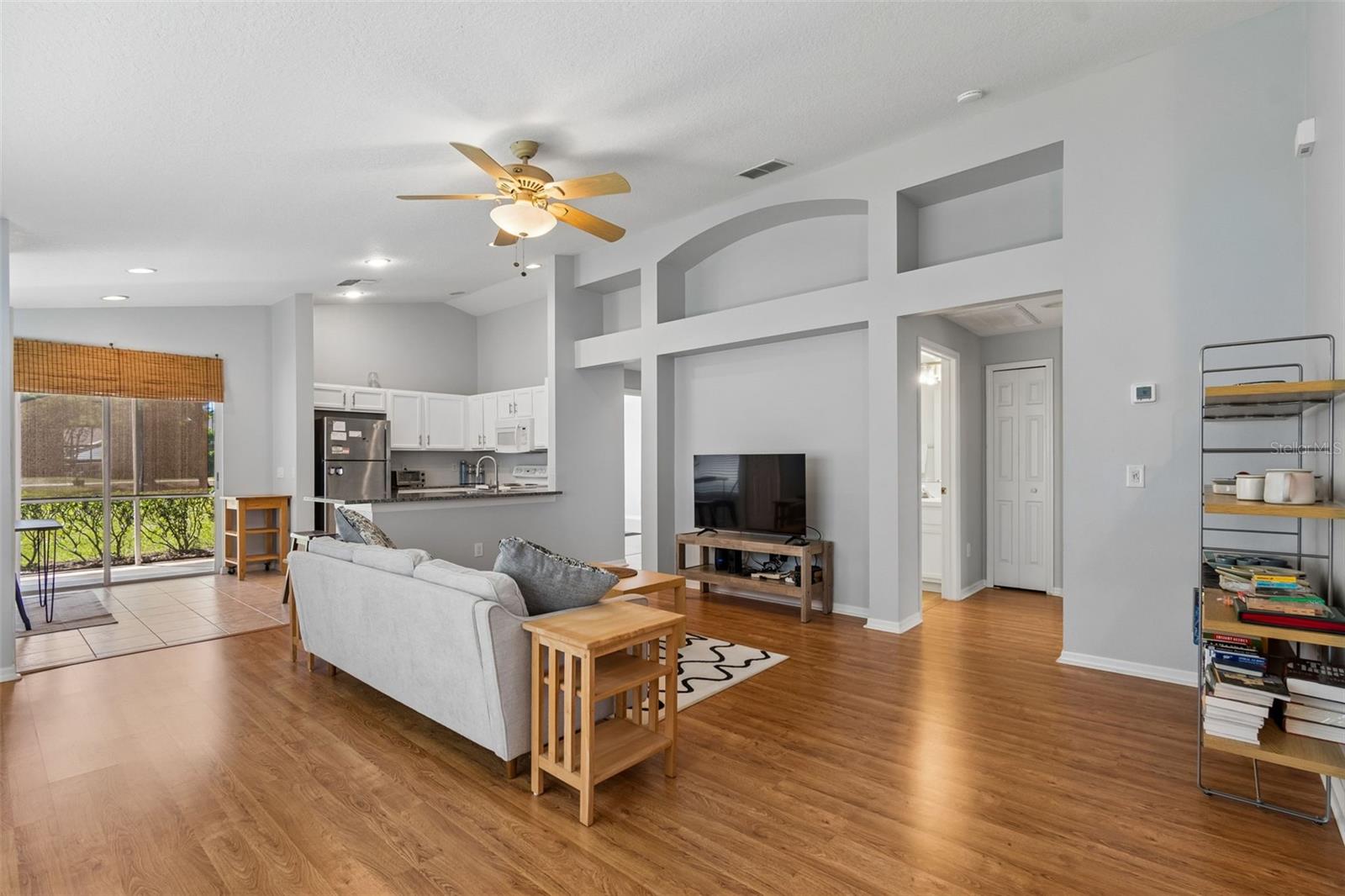 3231 BANYAN HILL LANE