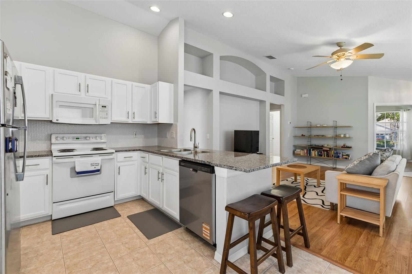 3231 BANYAN HILL LANE