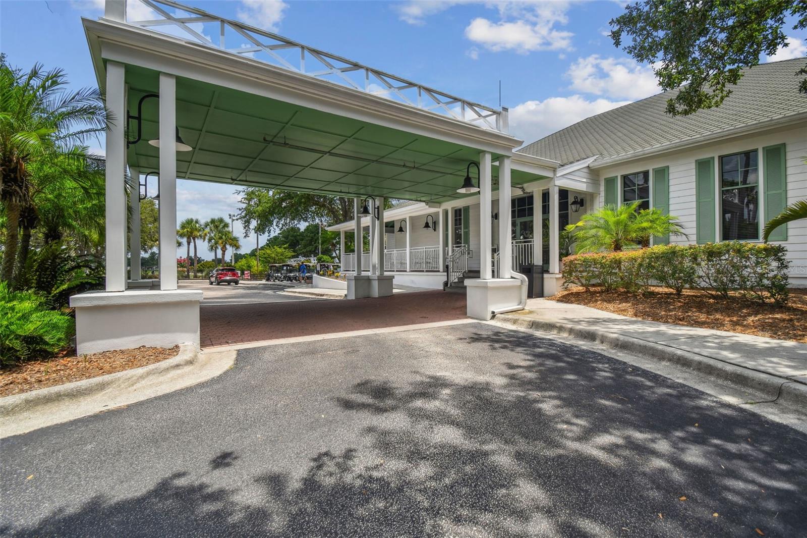 PLANTATION PALMS - Residential