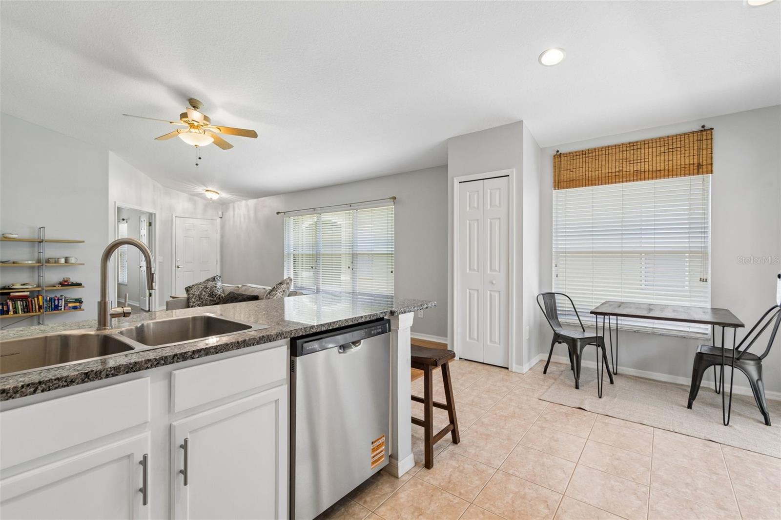 PLANTATION PALMS - Residential