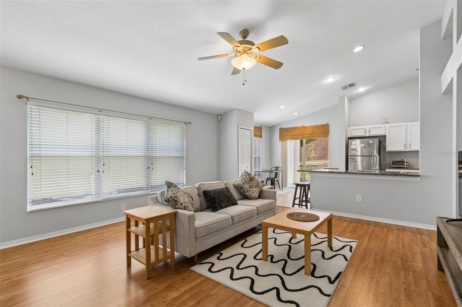 PLANTATION PALMS - Residential