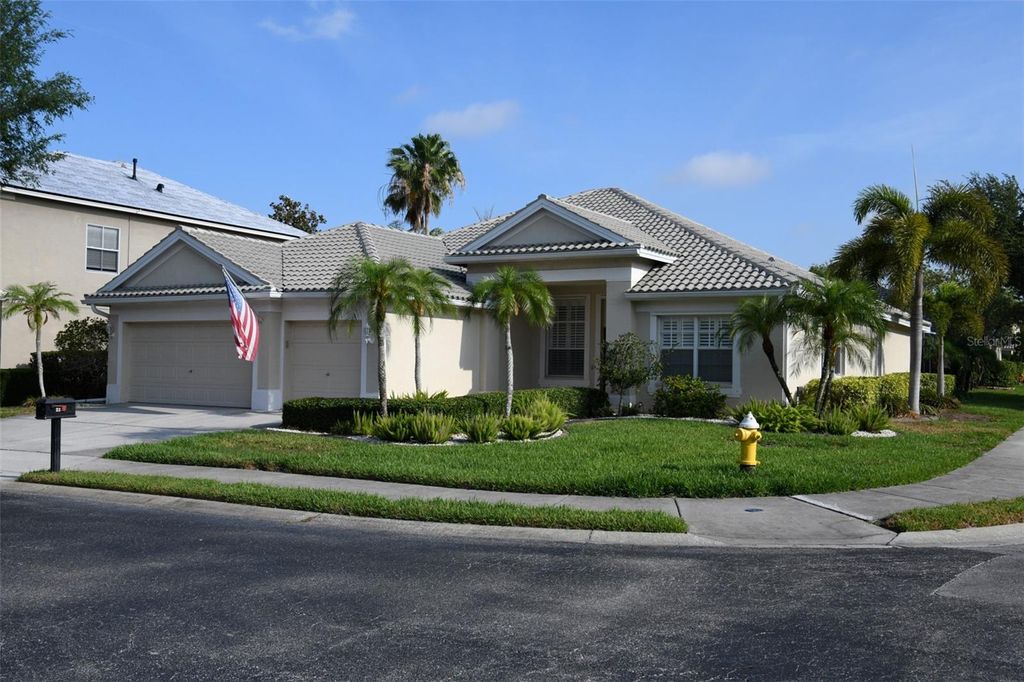 Photo of 2220 Elizabeth Way, Dunedin, FL 34698 (MLS # TB8499535)