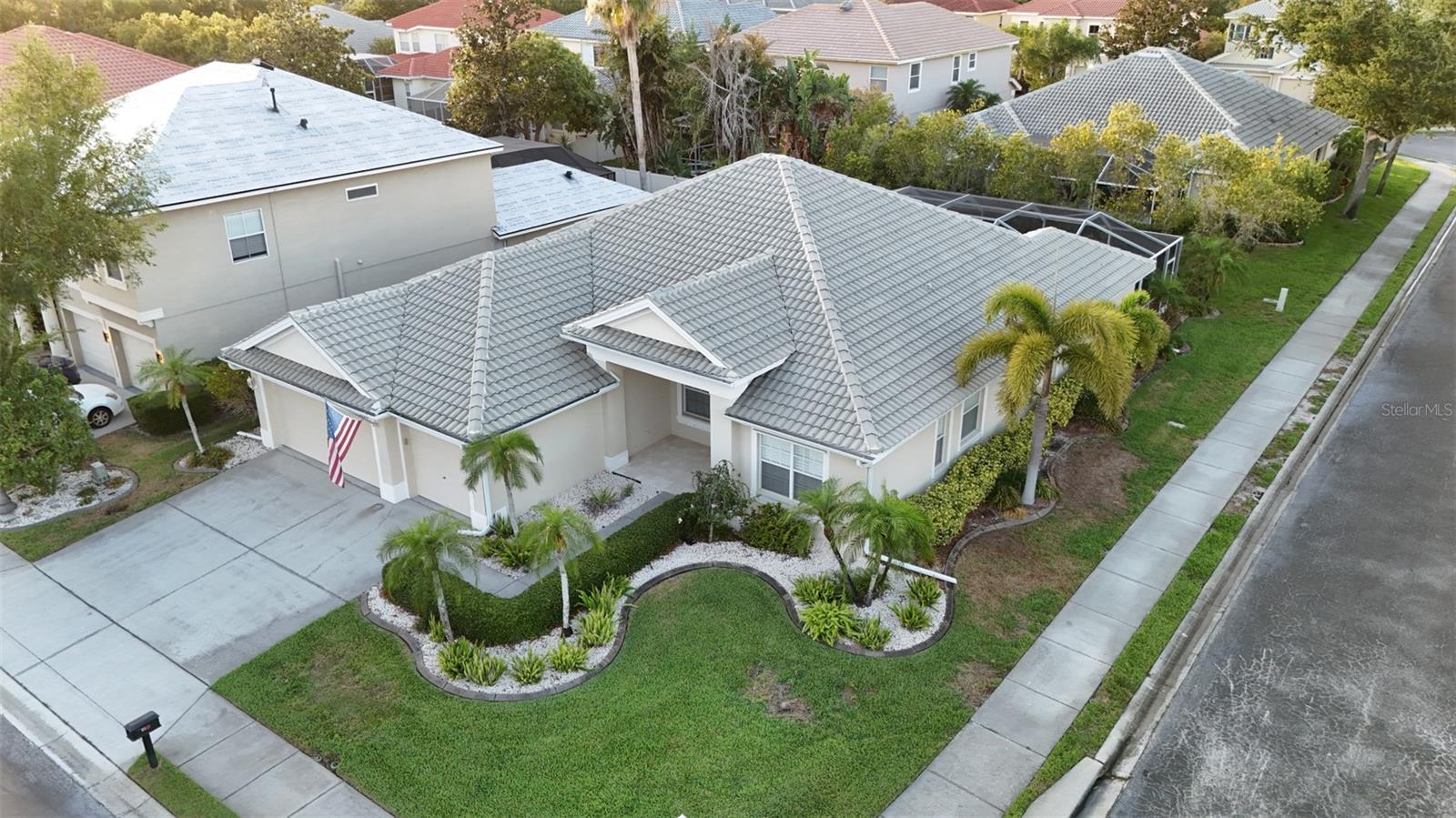2220 ELIZABETH WAY