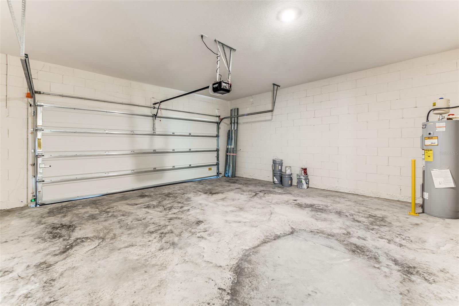 Oak Leaf Preserve Ph 2 - Residential Lease