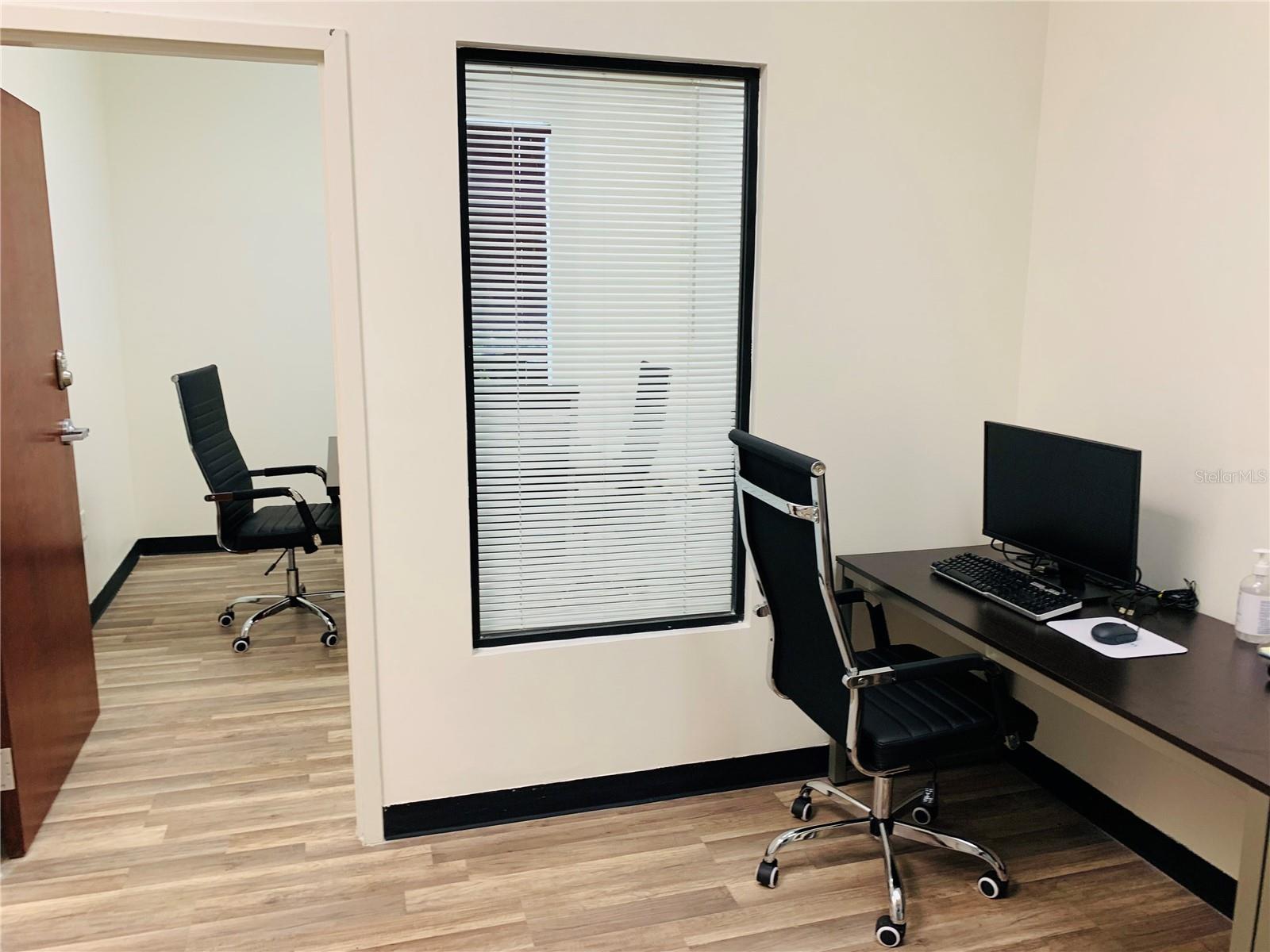 OFFICES AT VERANDA PK BLDG 7000 CONDO - Commercial Lease