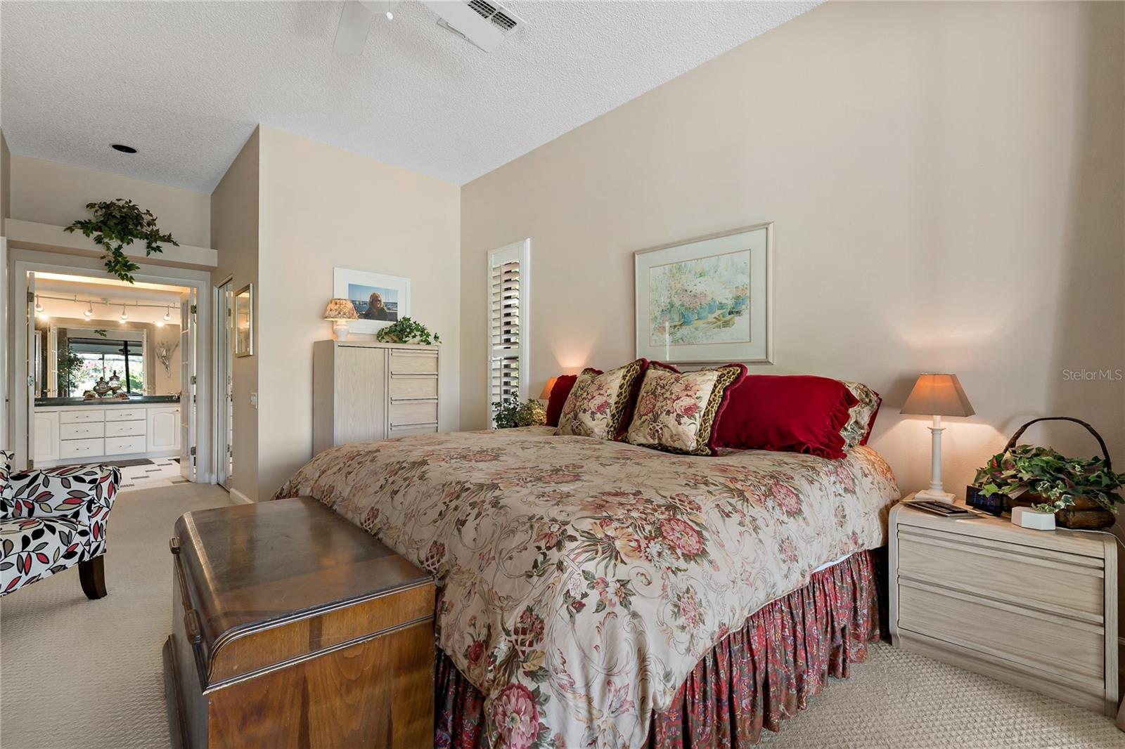 SHADOWLAKE VILLAGE AT WOODFIELD - Residential