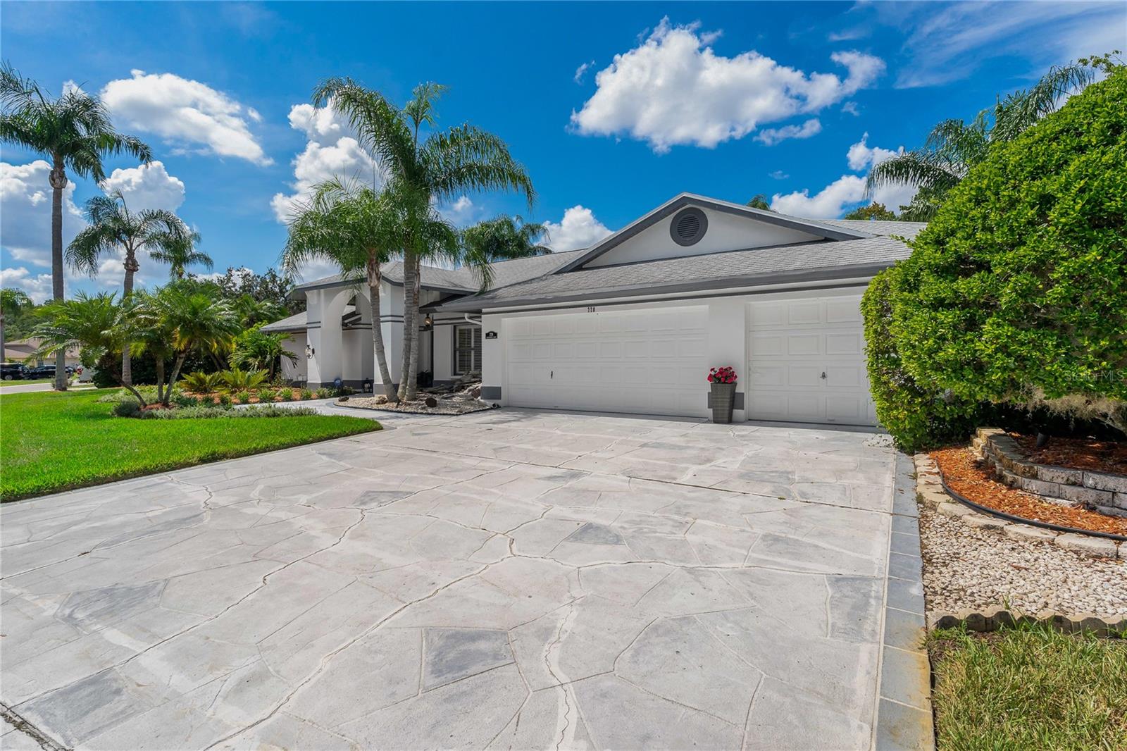 SHADOWLAKE VILLAGE AT WOODFIELD - Residential