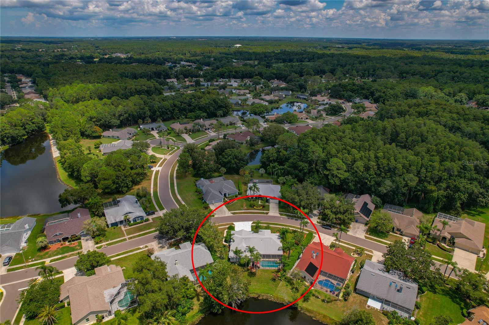 SHADOWLAKE VILLAGE AT WOODFIELD - Residential