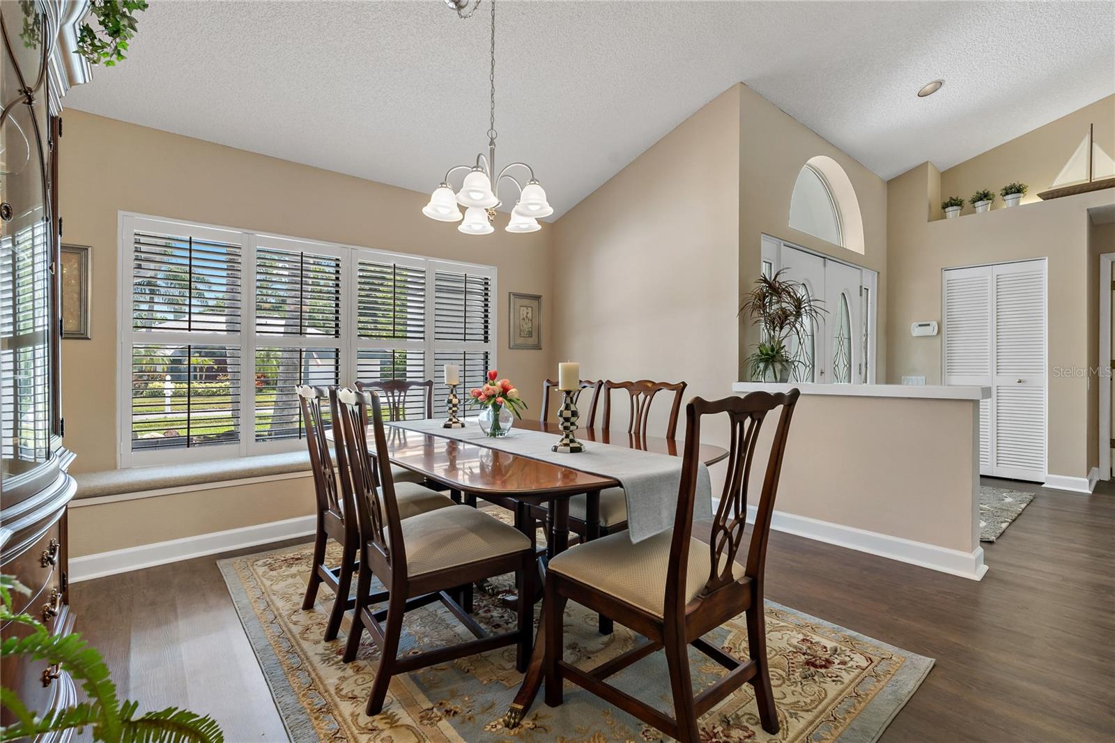 SHADOWLAKE VILLAGE AT WOODFIELD - Residential