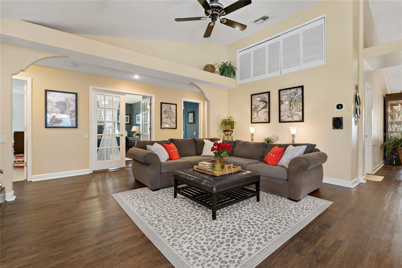 SHADOWLAKE VILLAGE AT WOODFIELD - Residential