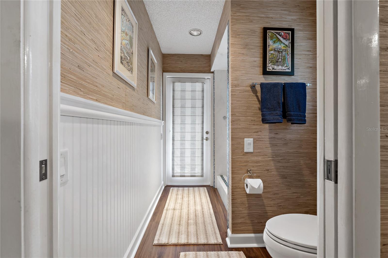 SHADOWLAKE VILLAGE AT WOODFIELD - Residential
