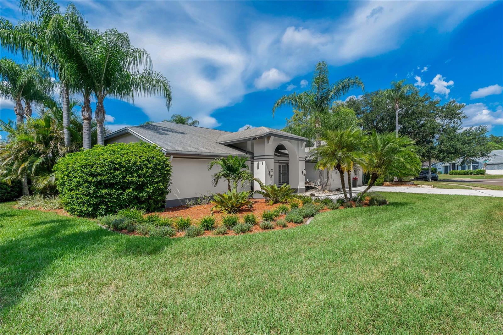 SHADOWLAKE VILLAGE AT WOODFIELD - Residential