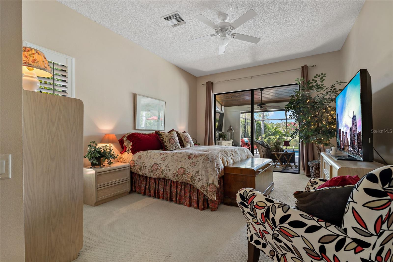 SHADOWLAKE VILLAGE AT WOODFIELD - Residential
