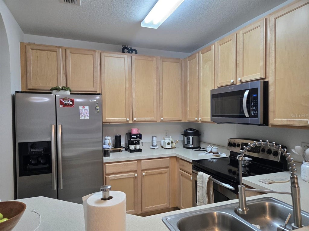 Photo of 366 Chelsea Drive, Davenport, FL 33897 (MLS # R4912150)