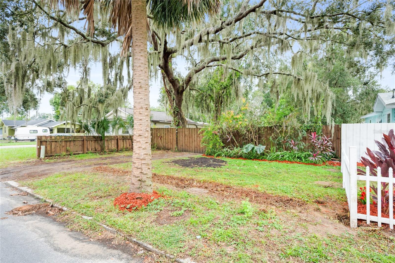 MOUNT DORA OAKWOOD - Residential