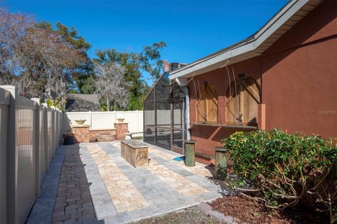 A home in LONGWOOD