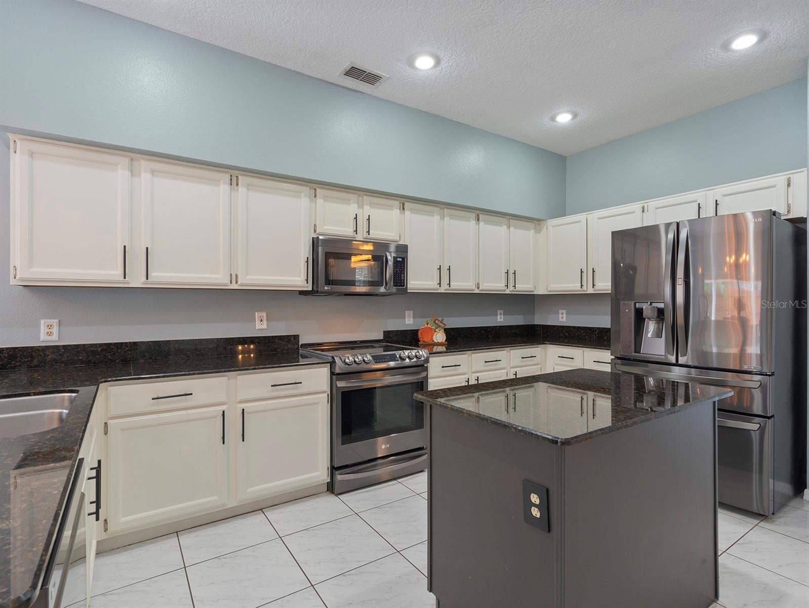 TWIN RIVERS SEC 6 - Residential