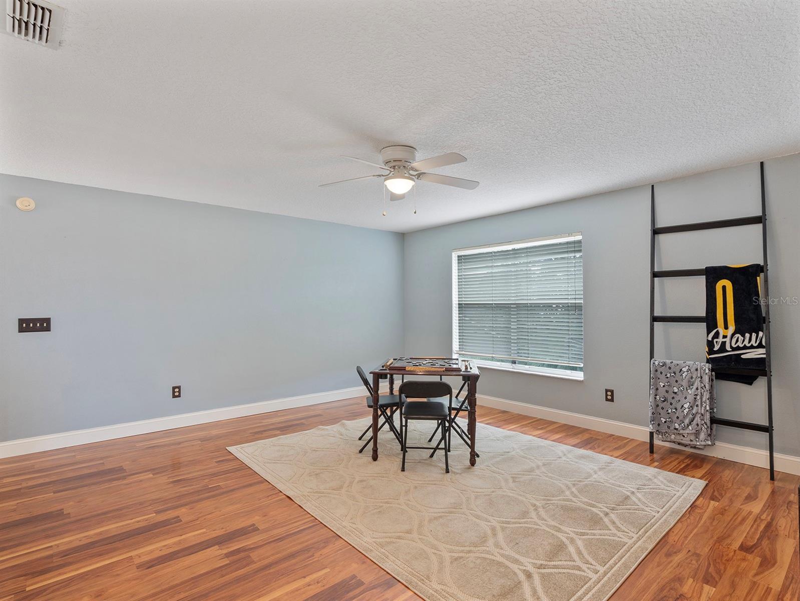 TWIN RIVERS SEC 6 - Residential