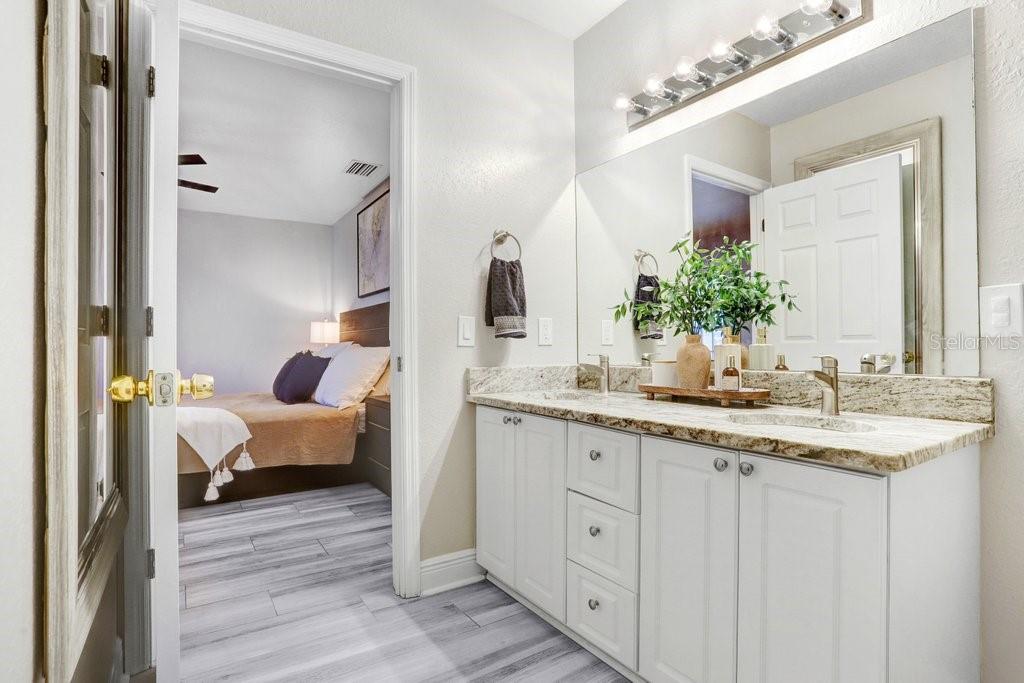 MAC FARLANE PARK - Residential Lease