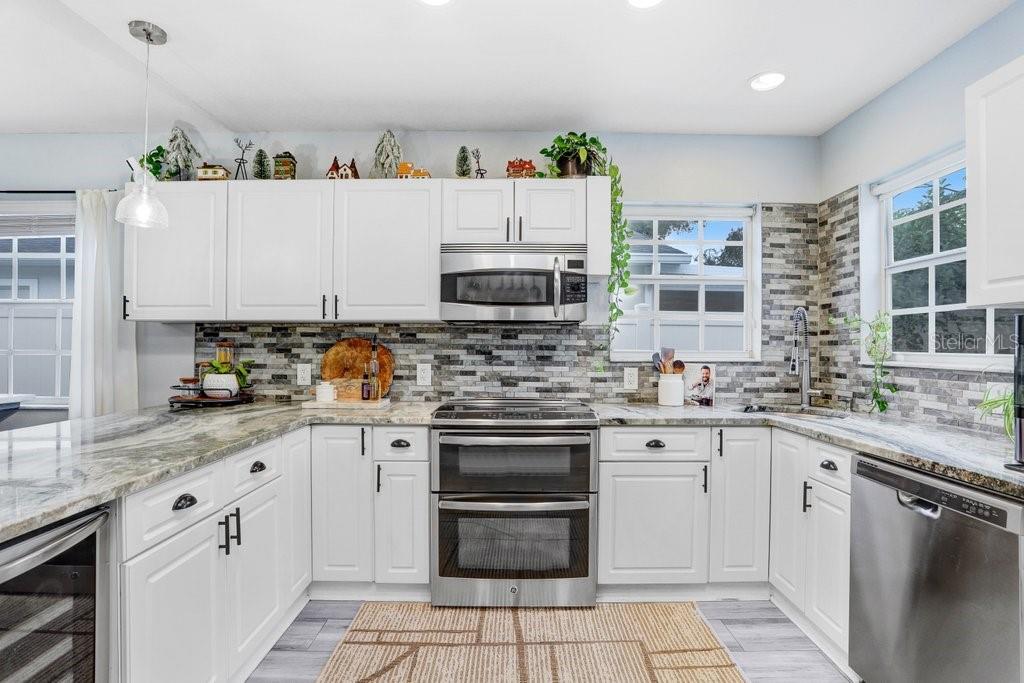 MAC FARLANE PARK - Residential Lease