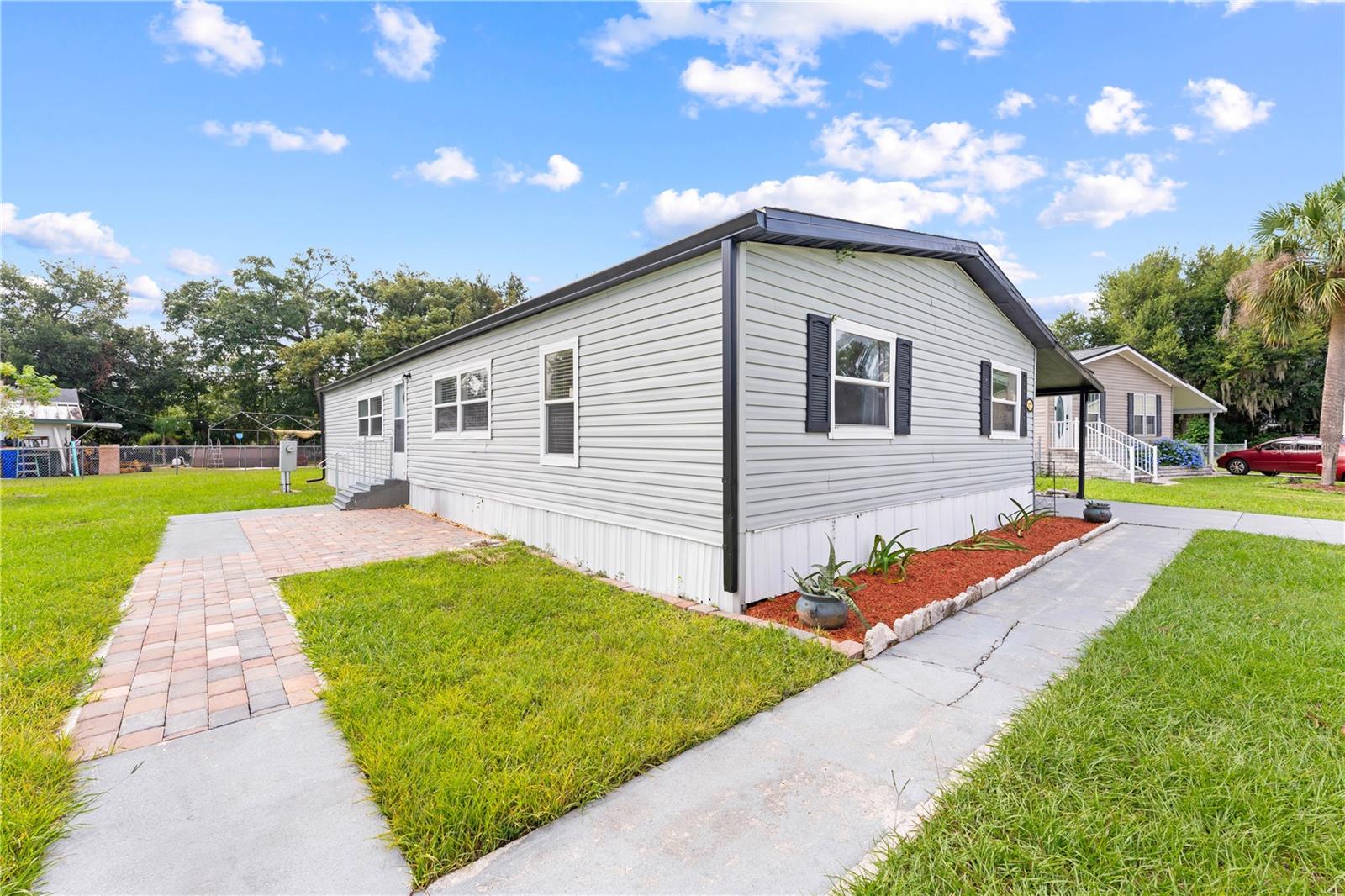 2577 LAKOTA LANE