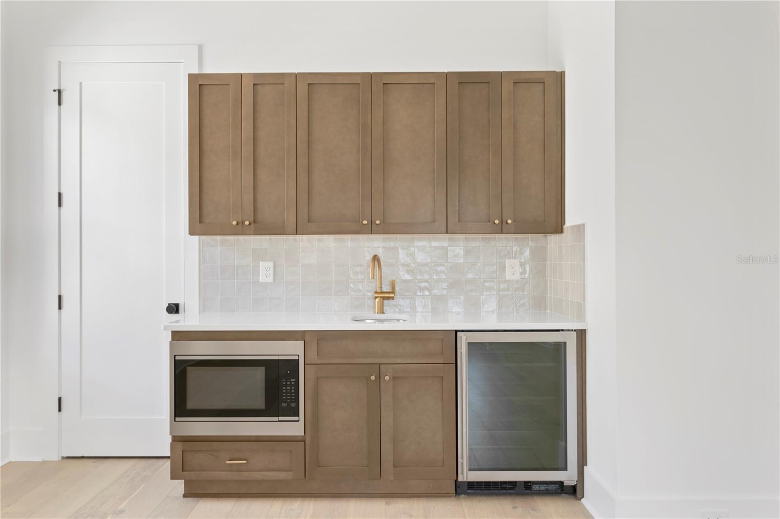 BEL MAR REV UNIT 11 - Residential