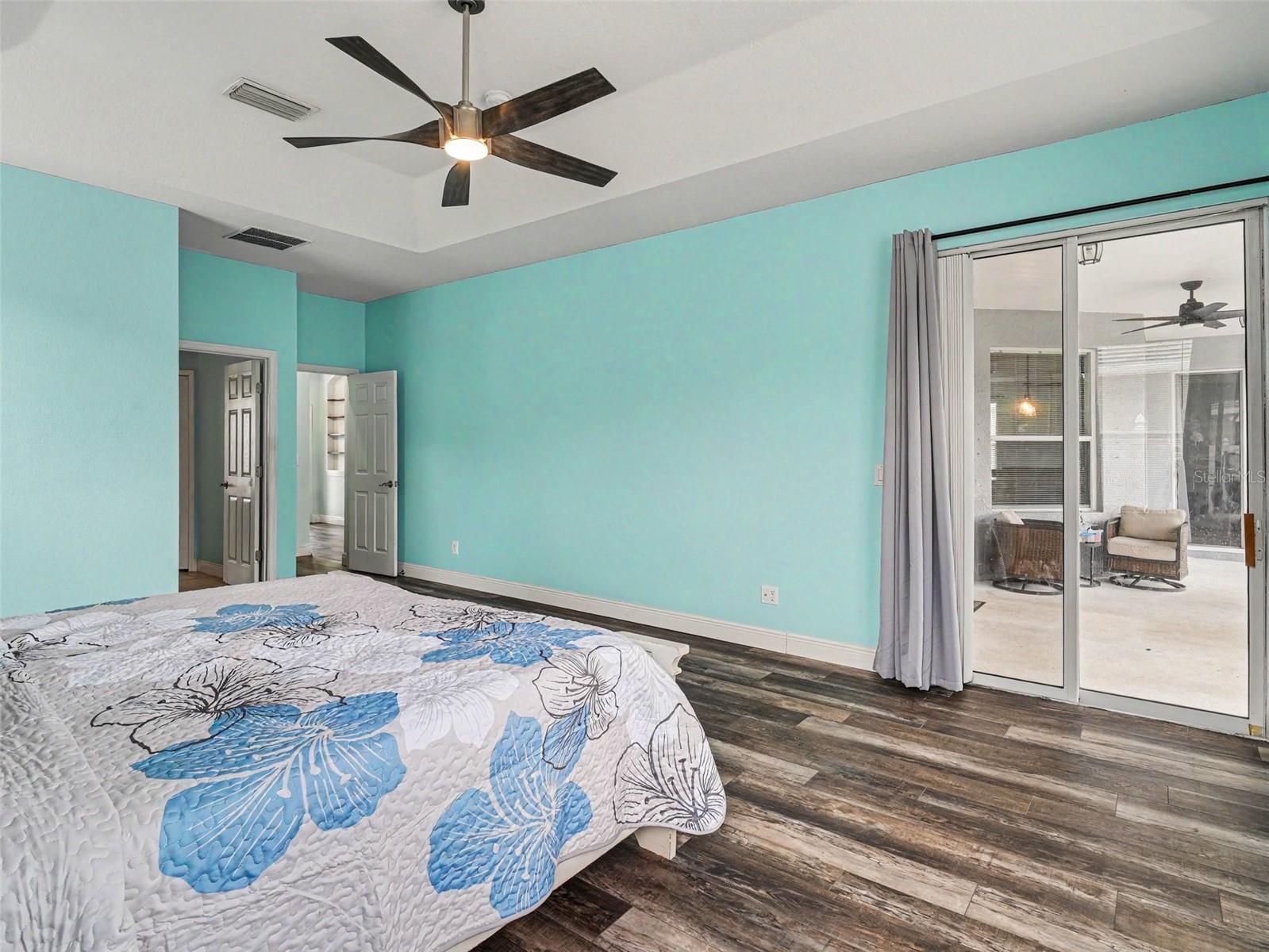 VILLAGES/PINE TREE SPRUCE PINE - Residential