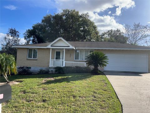 A home in APOPKA