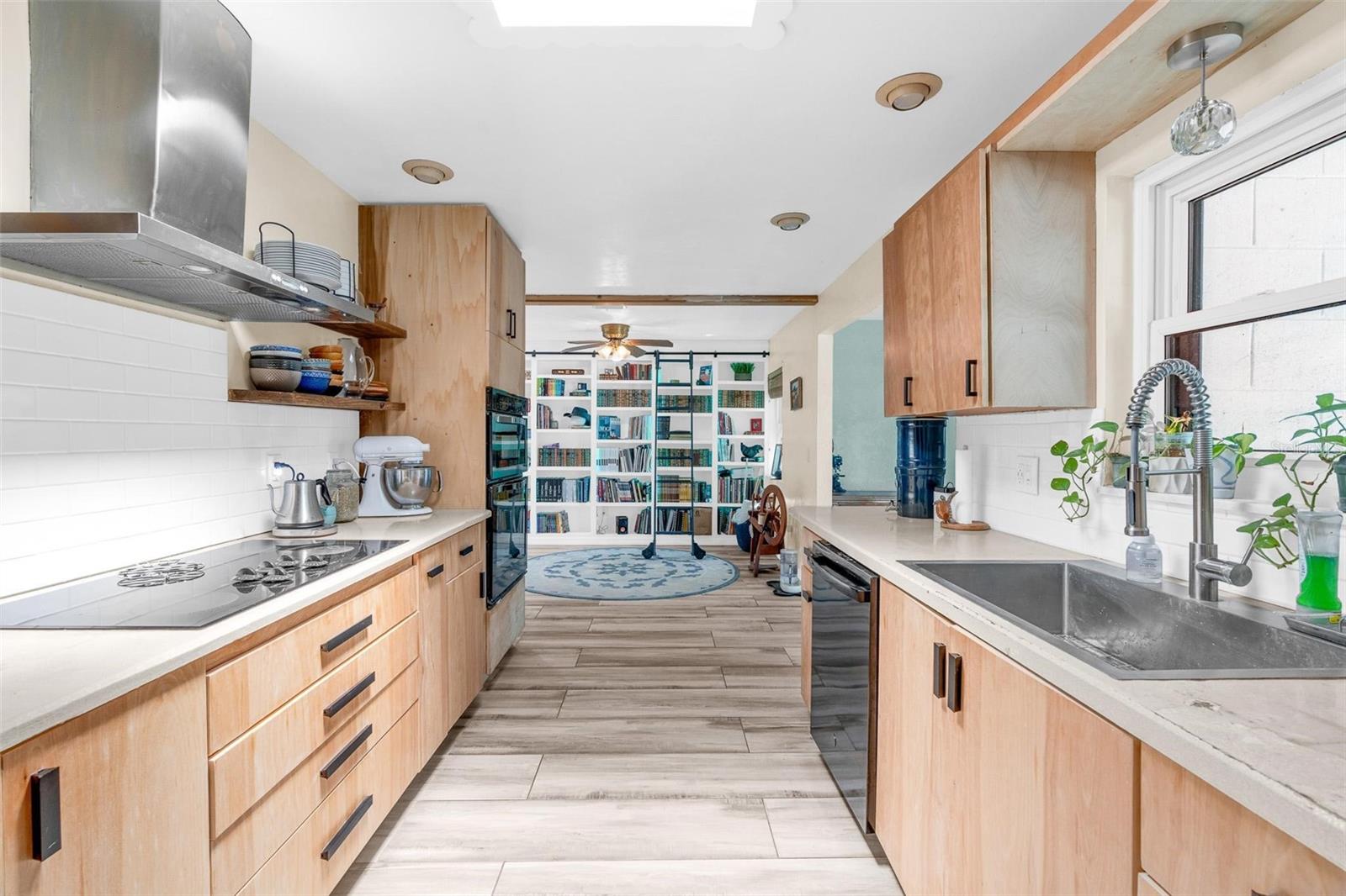 WEST WOOD HEIGHTS - Residential