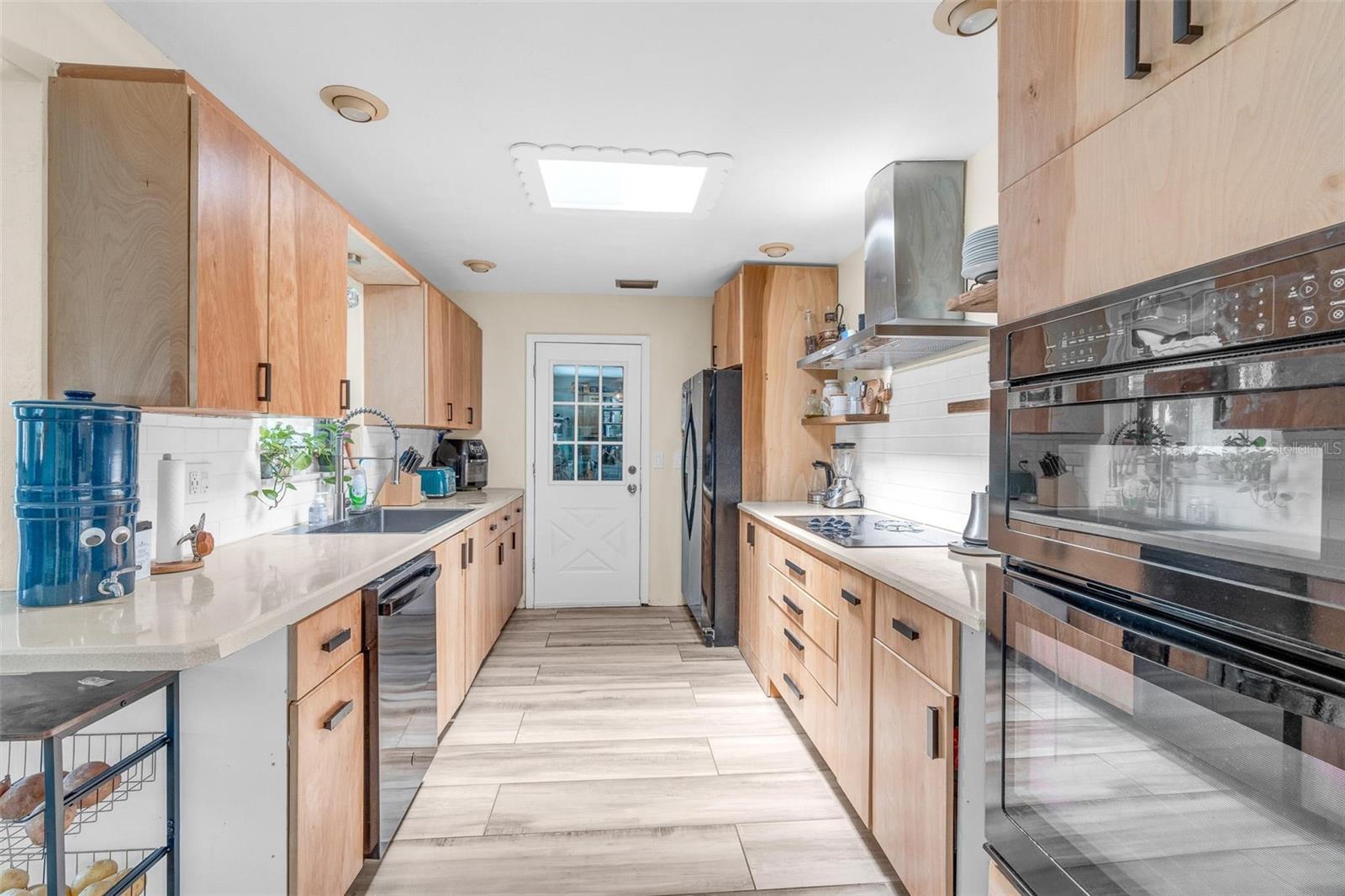 WEST WOOD HEIGHTS - Residential