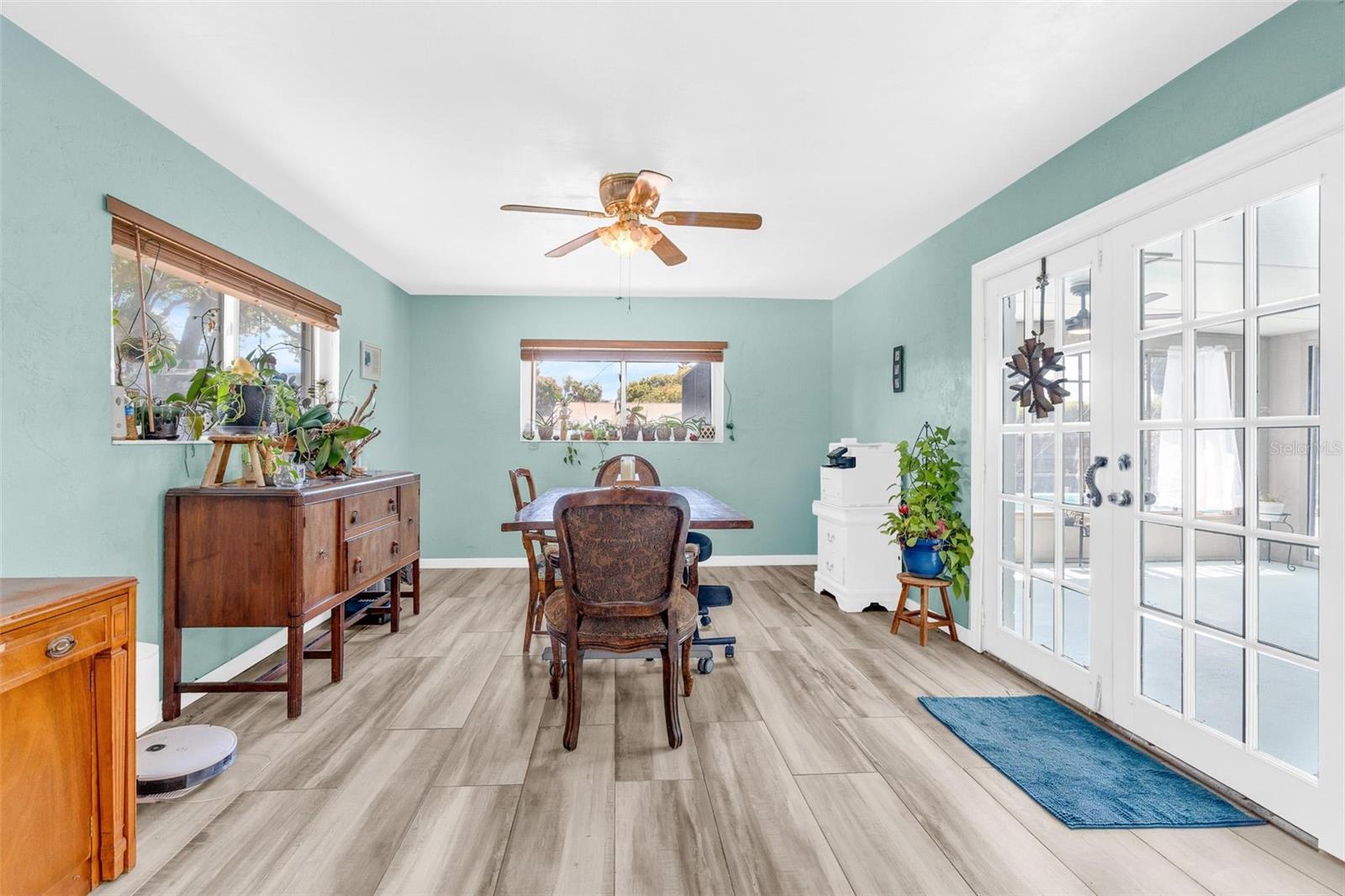 WEST WOOD HEIGHTS - Residential