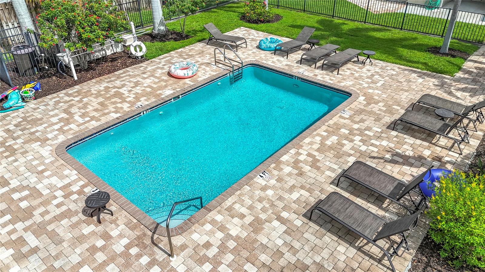 CORDOVA GARDENS III - Residential