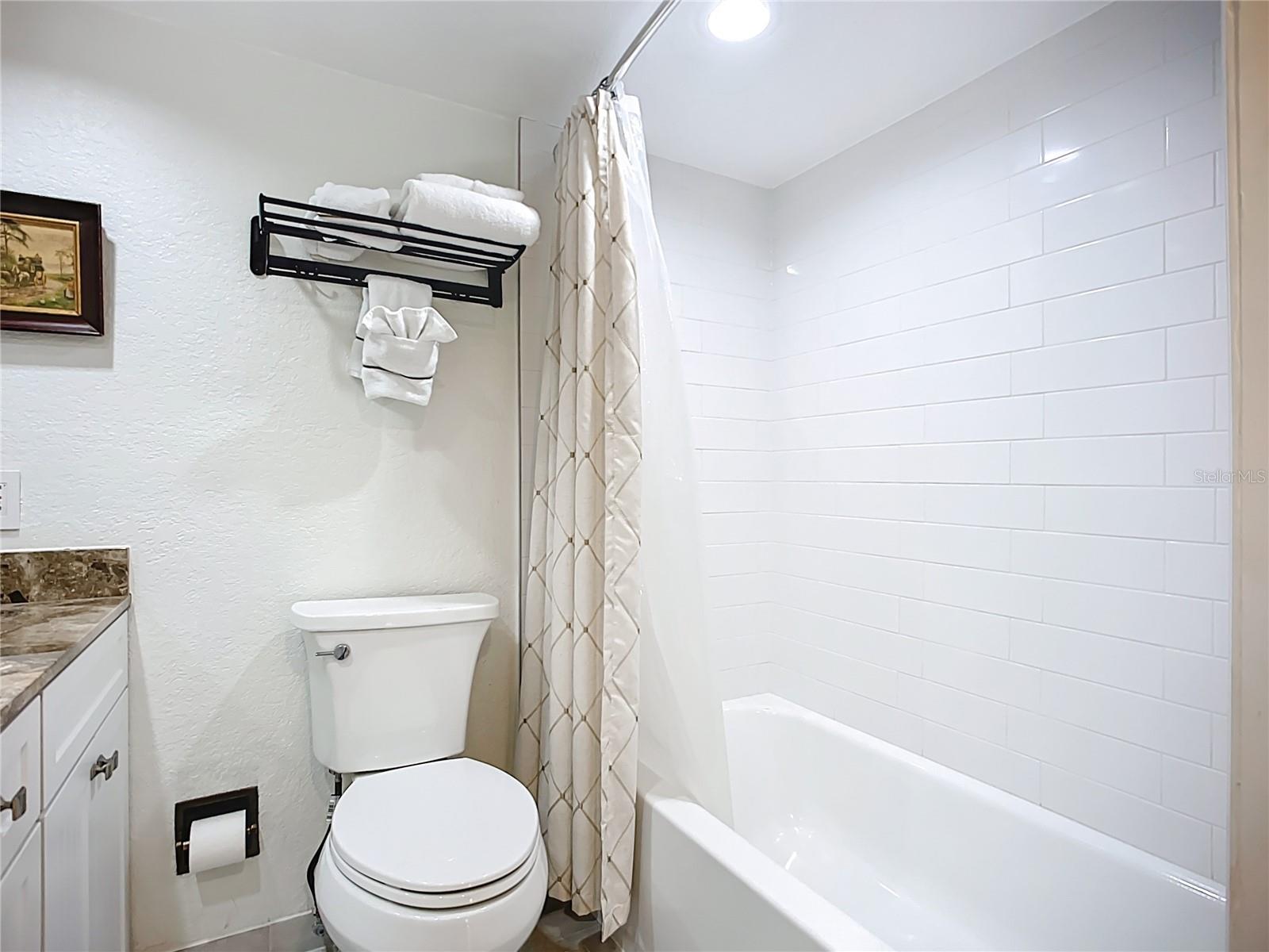 CORDOVA GARDENS III - Residential