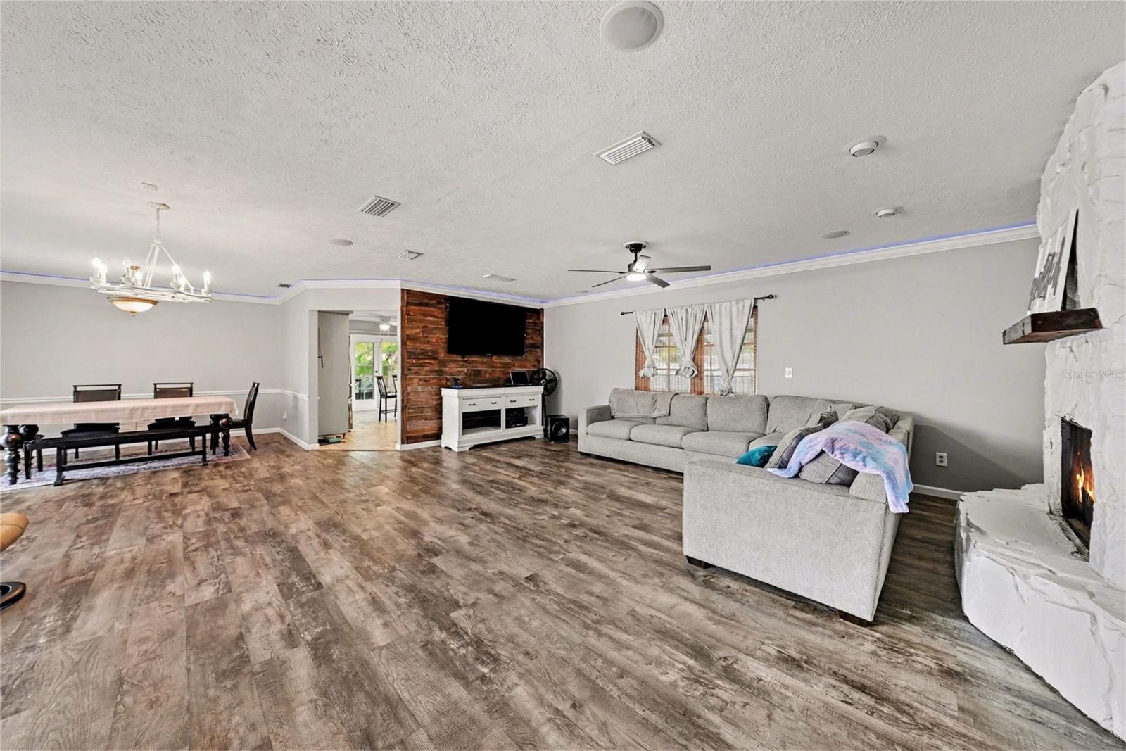 GALLERY GARDENS 4C ADD - Residential