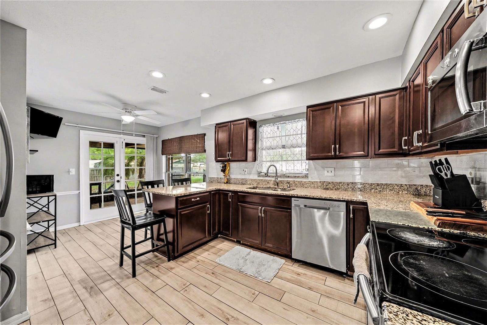 GALLERY GARDENS 4C ADD - Residential