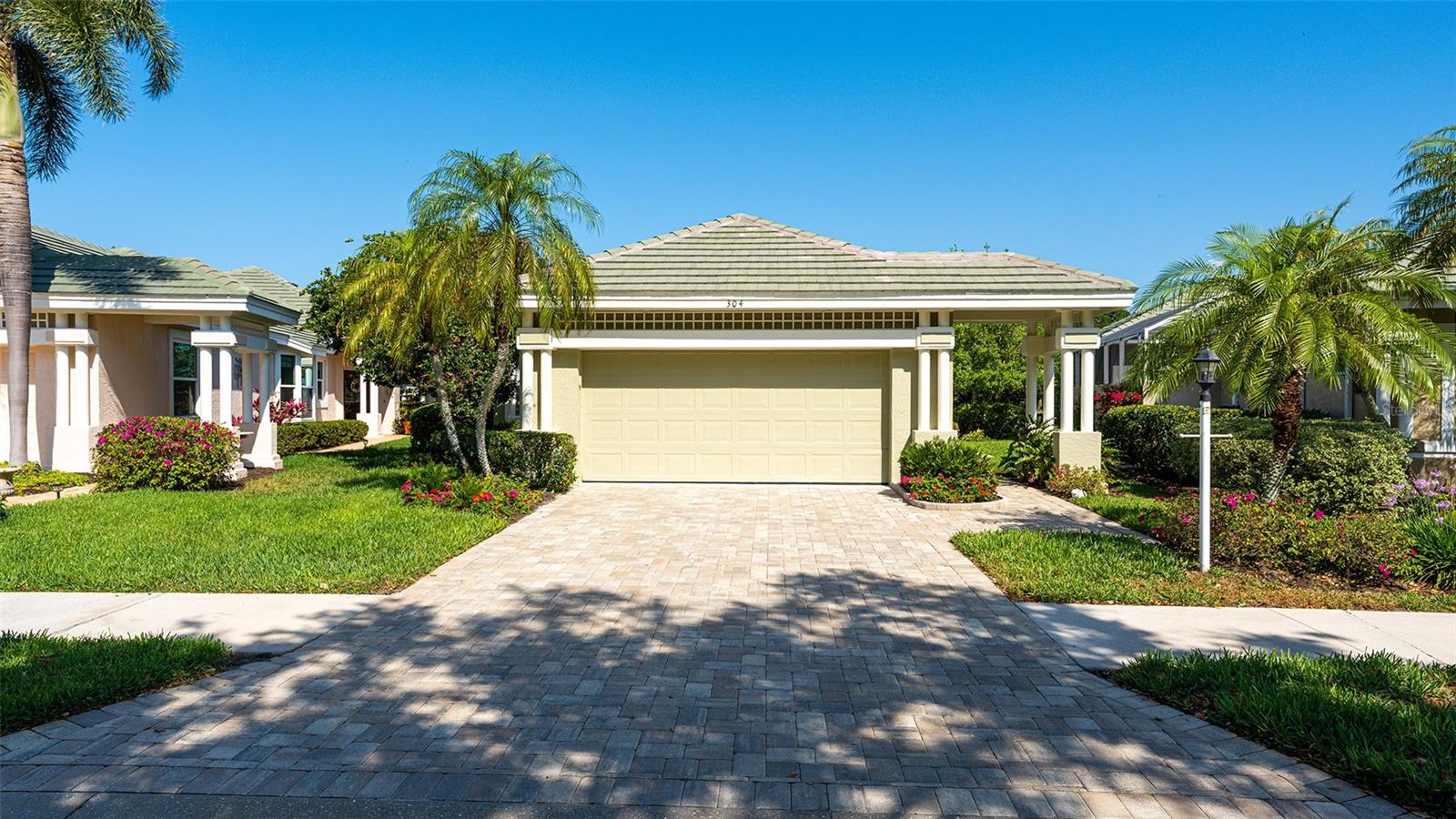 VENICE GOLF & COUNTRY CLUB - Residential