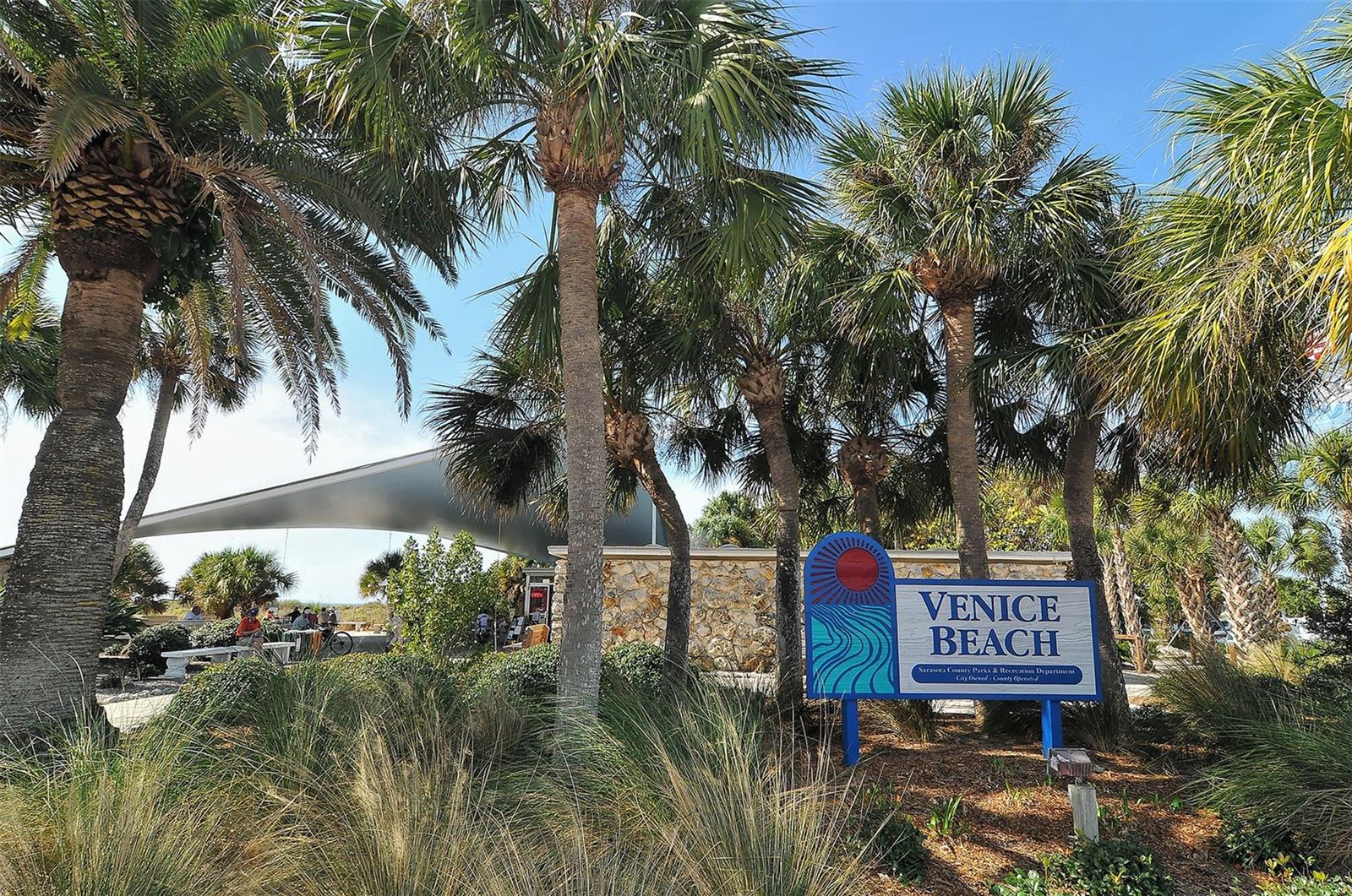 VENICE GOLF & COUNTRY CLUB - Residential