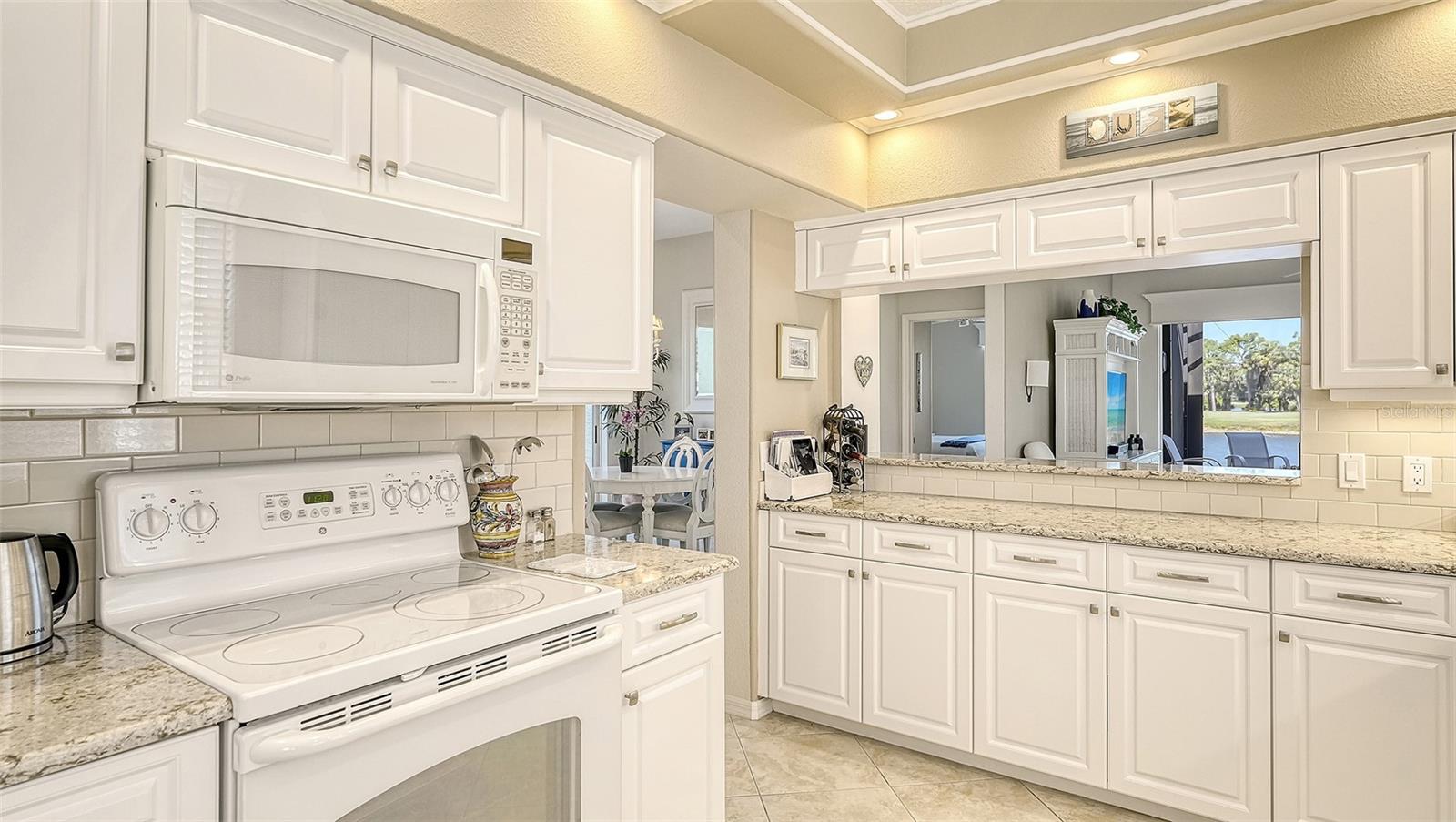 VENICE GOLF & COUNTRY CLUB - Residential