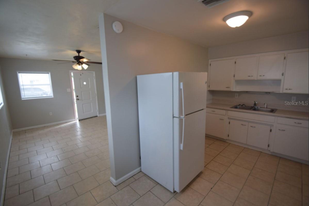 LANGER CENTRAL HEIGHTS - Residential Lease