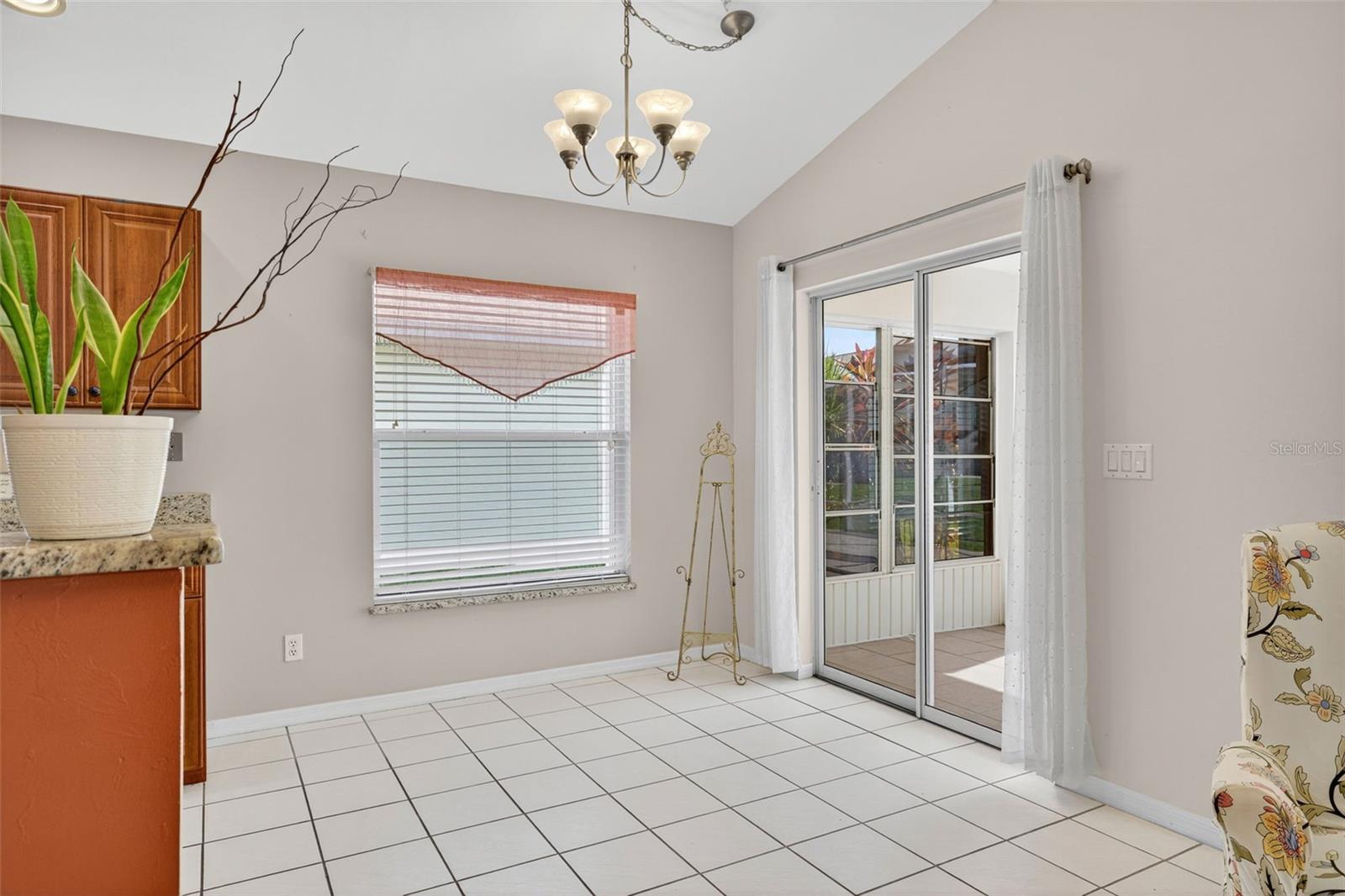 SABAL SPGS GOLF & RACQUET CLUB - Residential